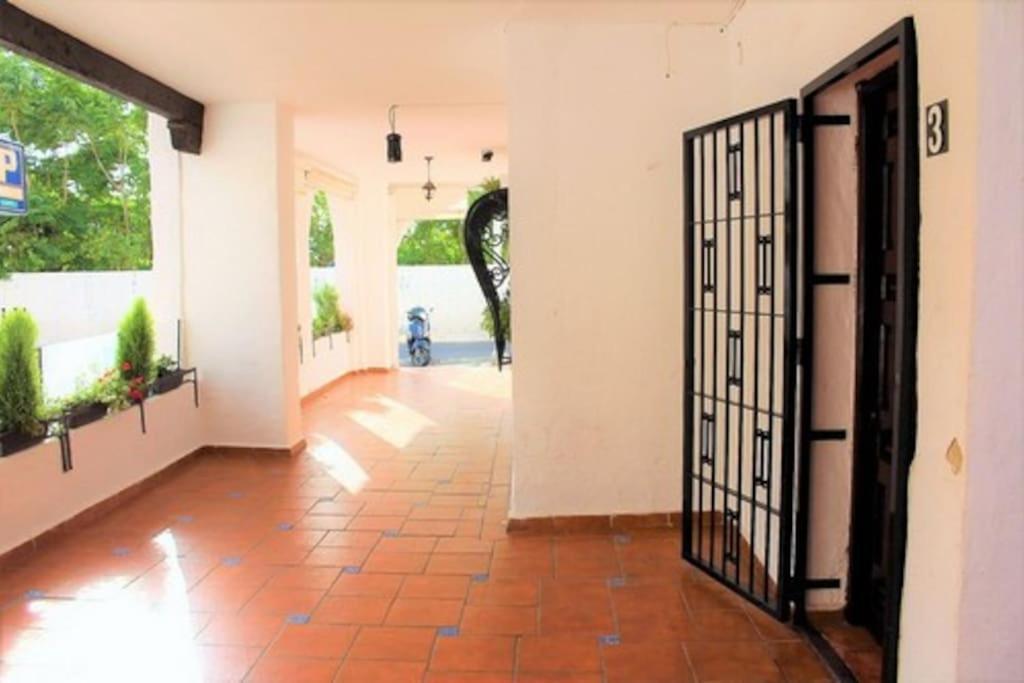 Beautiful Spanish Apartment In Torremolinos Extérieur photo
